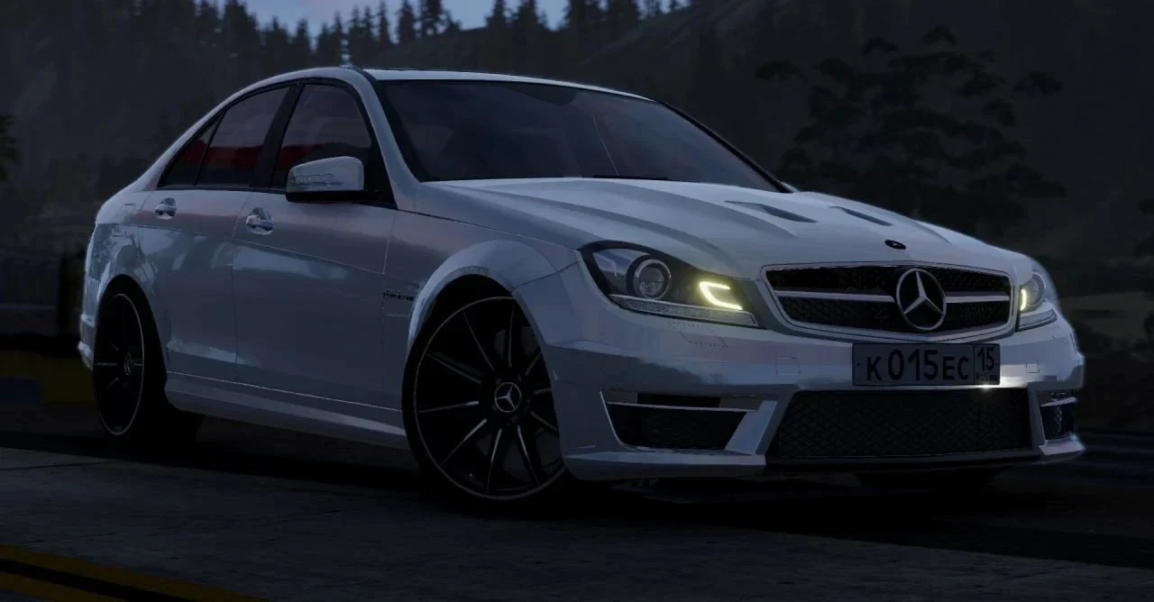 2013款梅赛德斯-奔驰 W204 \ C63 AMG \ 黑色系列-BGMods-专注于分享模组
